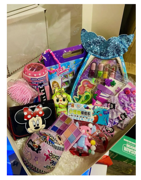 Подарочный бокс для девочки &ldquo;Beauty Dream Box&rdquo; &ndash; 15 элементов яркой радости! 176766 фото