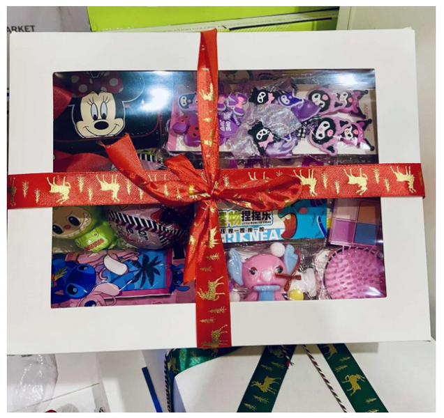Подарочный бокс для девочки &ldquo;Beauty Dream Box&rdquo; &ndash; 15 элементов яркой радости! 176766 фото