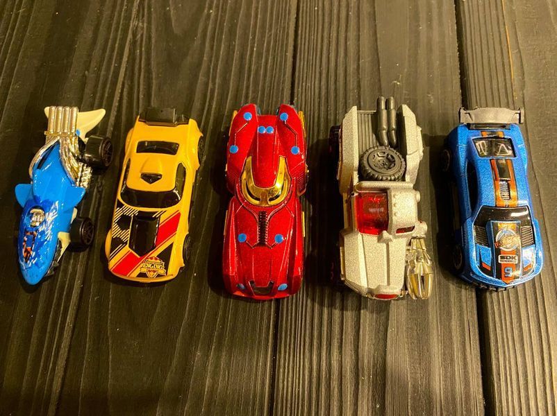 Hot Wheel Набор металических машинок из 5 штук 709-5 фото